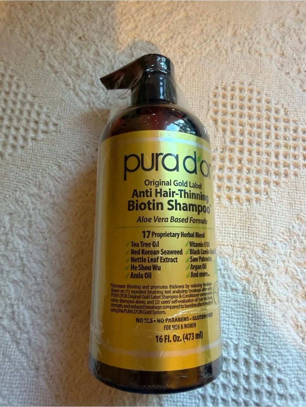 Rado Yellow Pump Bottle Hair Shampoo